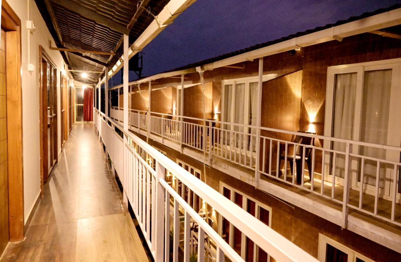 Hotel Vedana Retreat Arambol Extérieur photo
