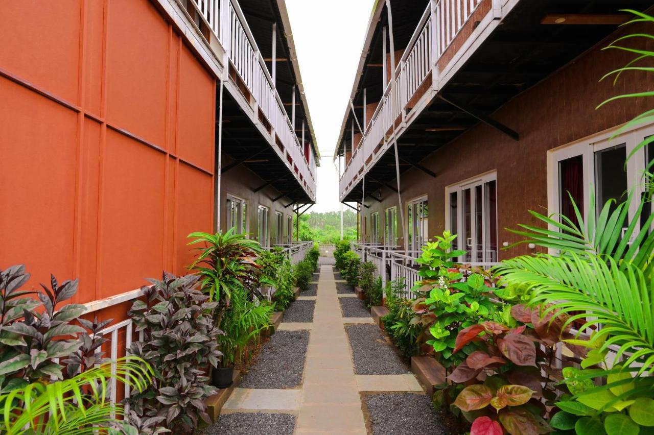 Hotel Vedana Retreat Arambol Extérieur photo