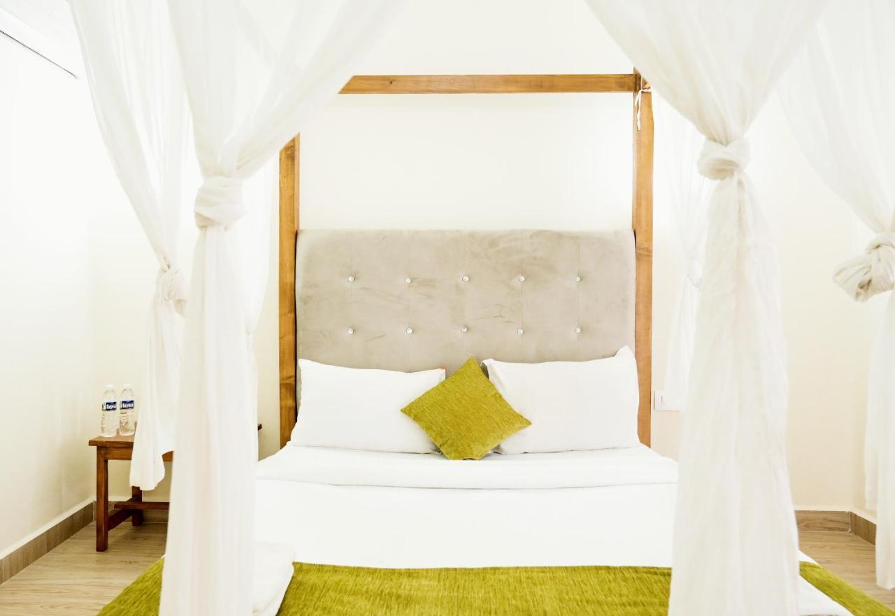 Hotel Vedana Retreat Arambol Extérieur photo
